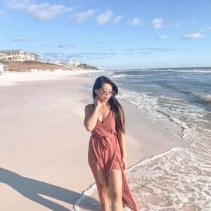 Meet your Posher, Chrisel